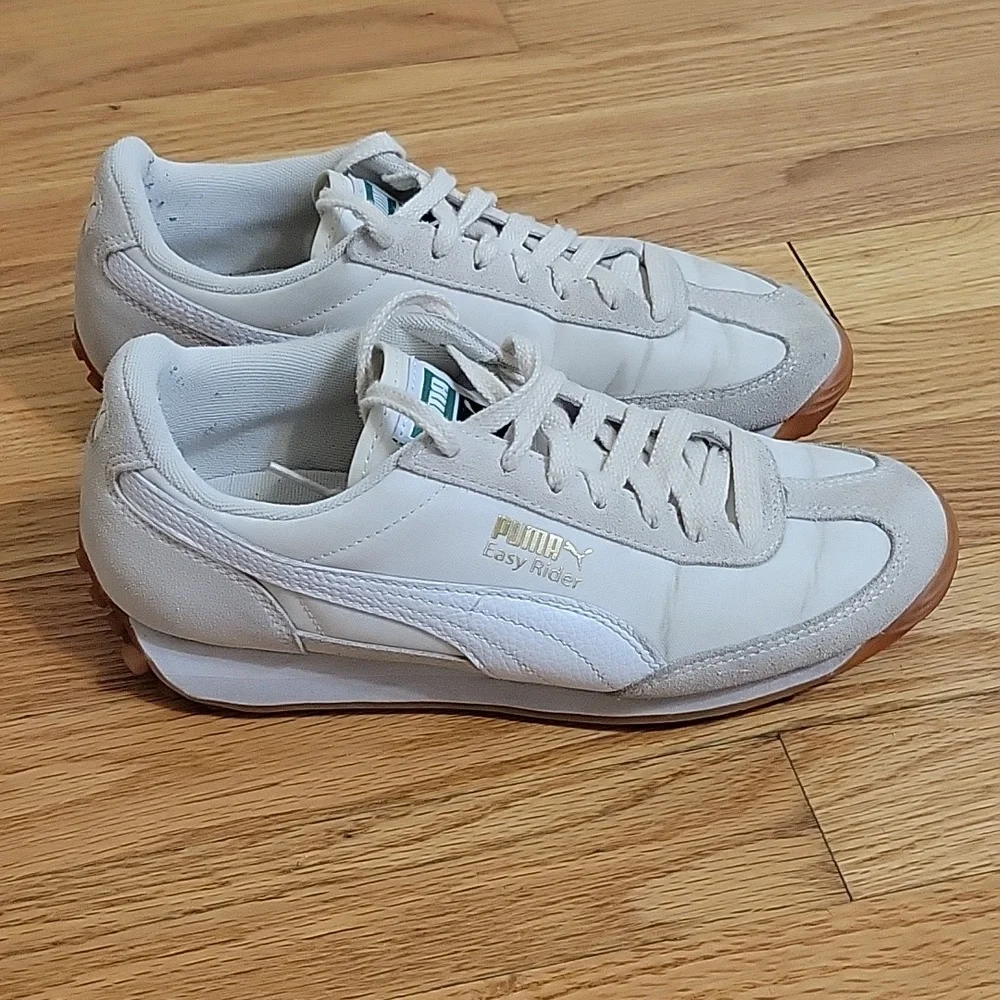 Puma Easy Rider Vintage Sneakers - Women's Size 7